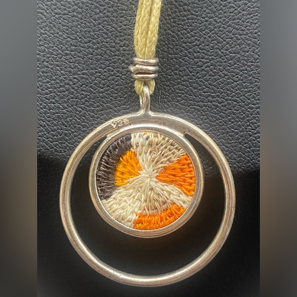 Item 922  925 Silver Sunlit Serenity Necklace - Picture 2 of 4